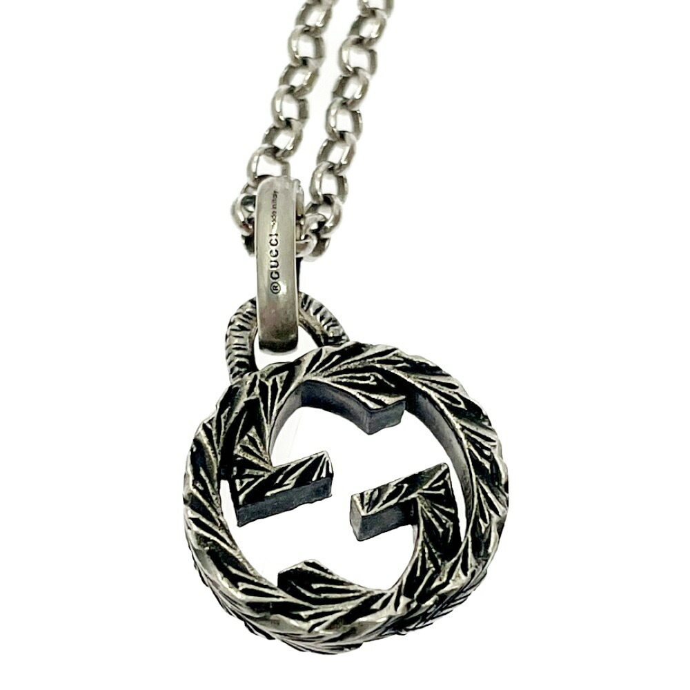 Gucci Silver Interlocking Arabesque Necklace - image 5